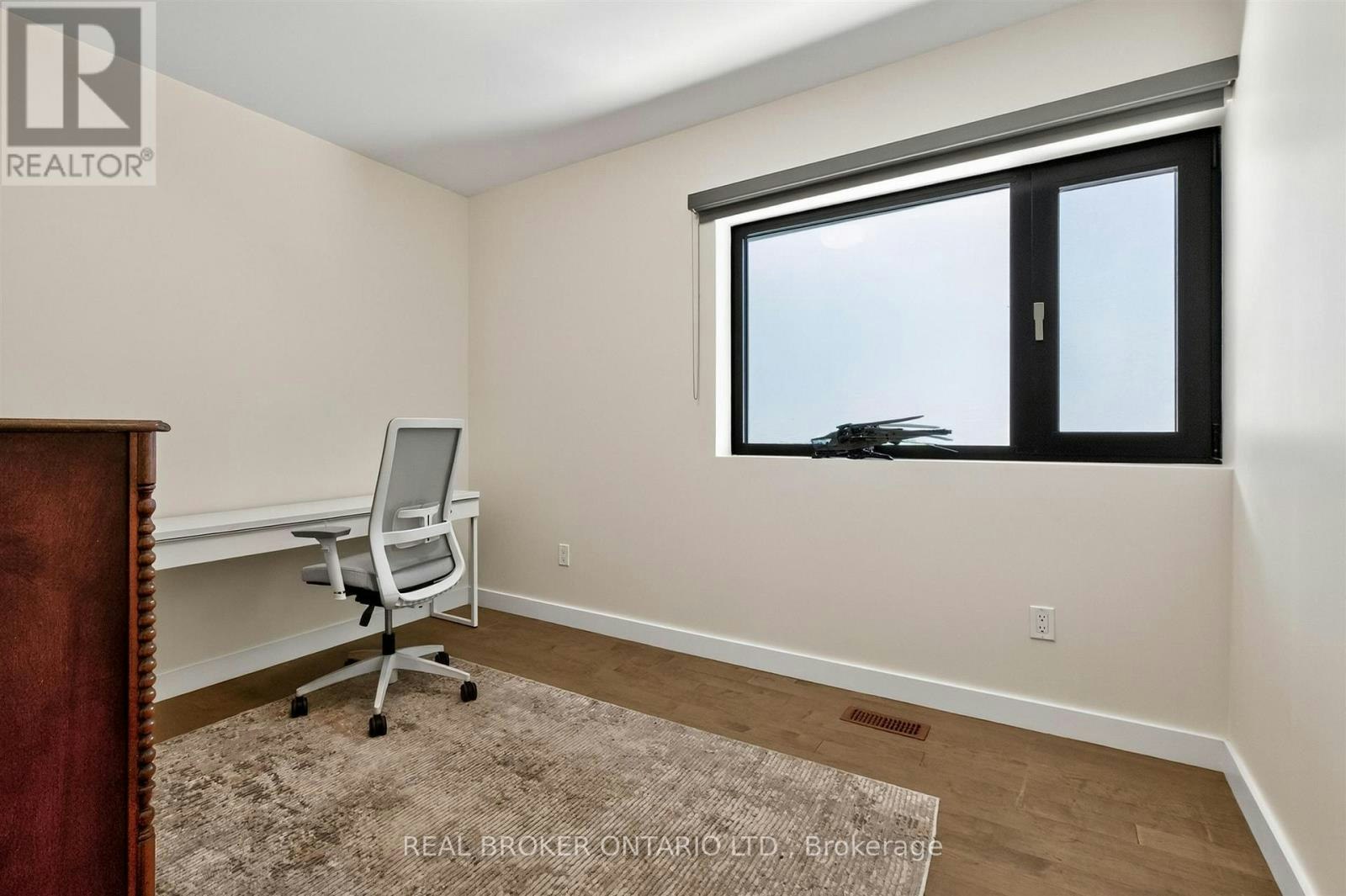 90A Kingsway Way SOUTH, Toronto, ON, M6S 3T3 - 22
