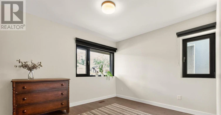 90A Kingsway Way SOUTH, Toronto, ON, M6S 3T3 - 21