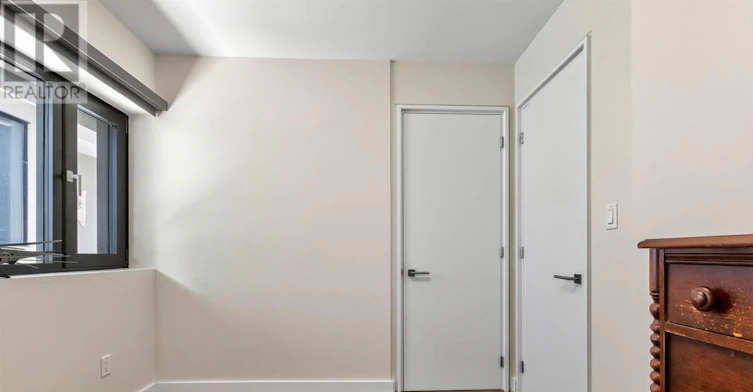 90A Kingsway Way SOUTH, Toronto, ON, M6S 3T3 - 23