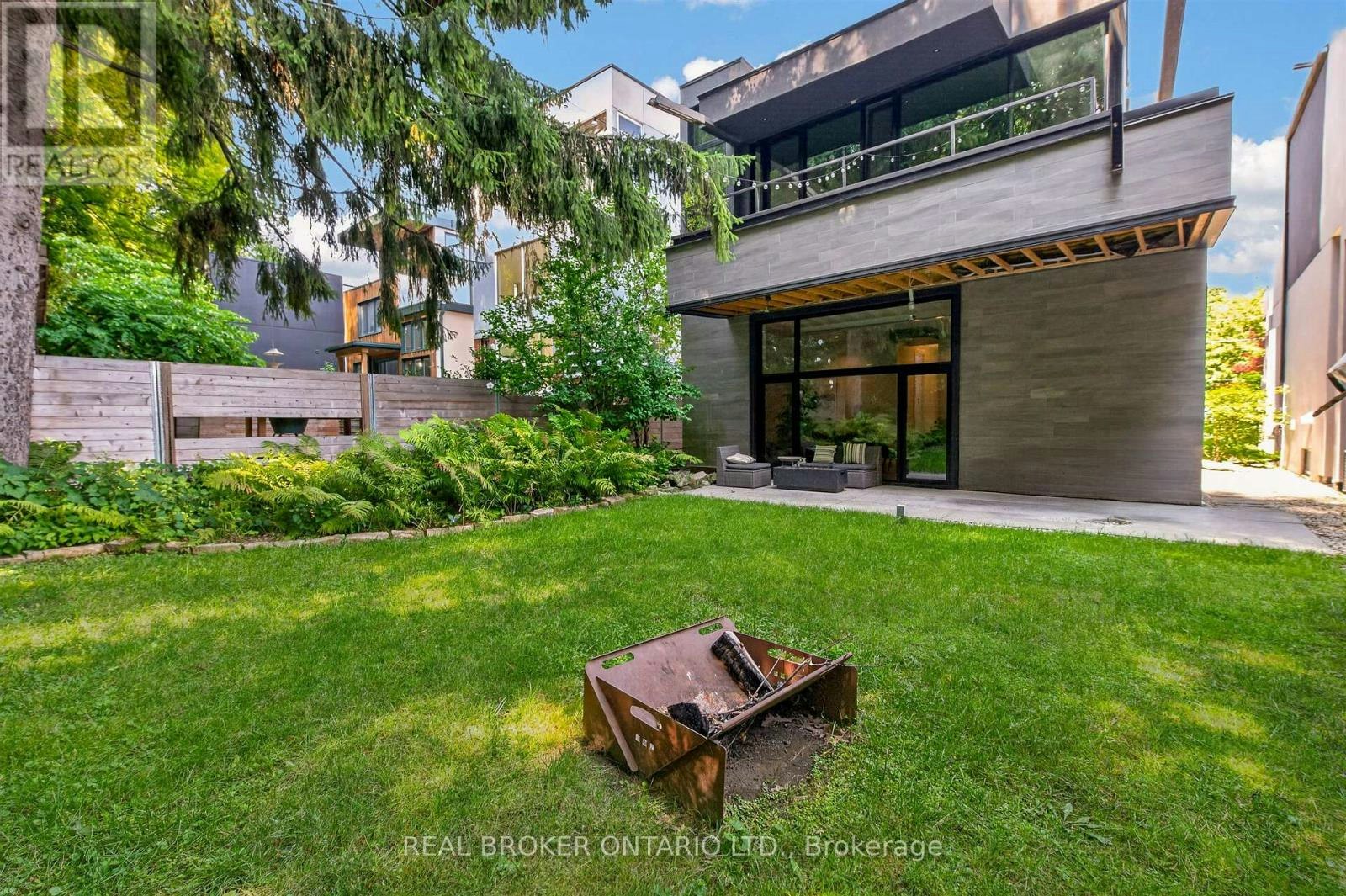 90A Kingsway Way SOUTH, Toronto, ON, M6S 3T3 - 26