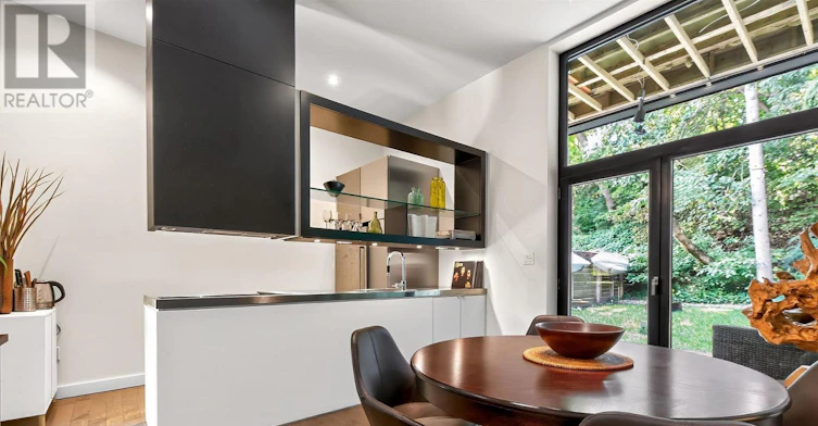 90A Kingsway Way SOUTH, Toronto, ON, M6S 3T3 - 11