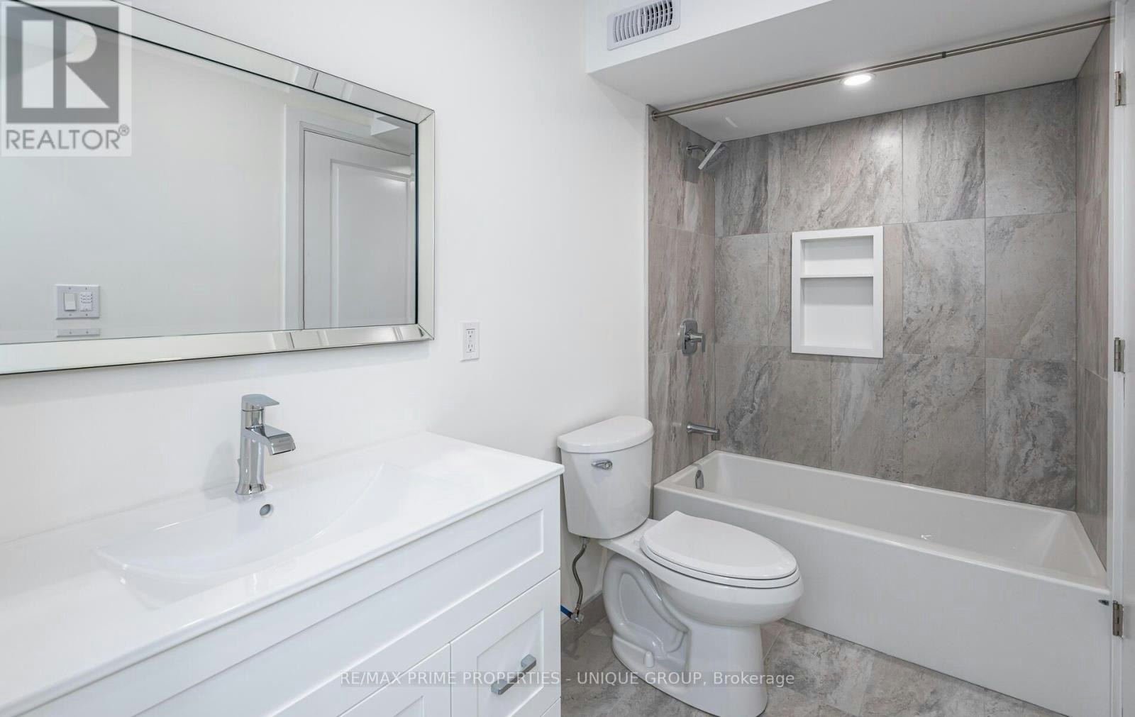 3-45 Astoria Avenue, Toronto, ON, M6N 2V6 - 14