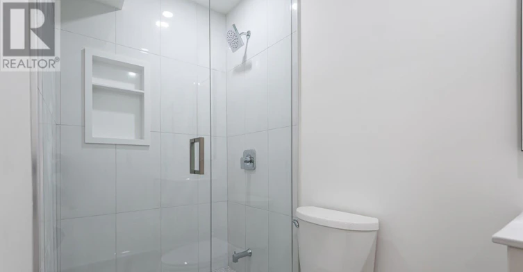3-45 Astoria Avenue, Toronto, ON, M6N 2V6 - 12