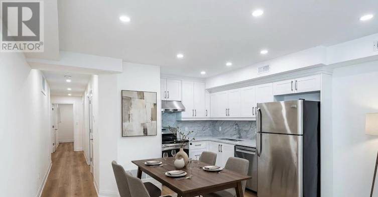 3-45 Astoria Avenue, Toronto, ON, M6N 2V6 - 17
