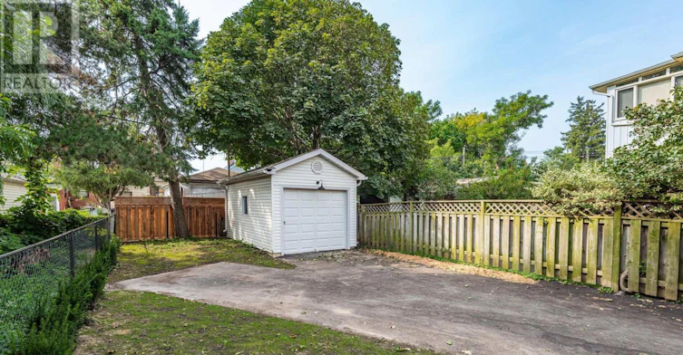 3-45 Astoria Avenue, Toronto, ON, M6N 2V6 - 21