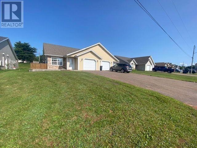 35 Parkman Drive, Charlottetown, PE, C1C 0T3