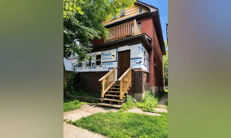 345 Syndicate Avenue N