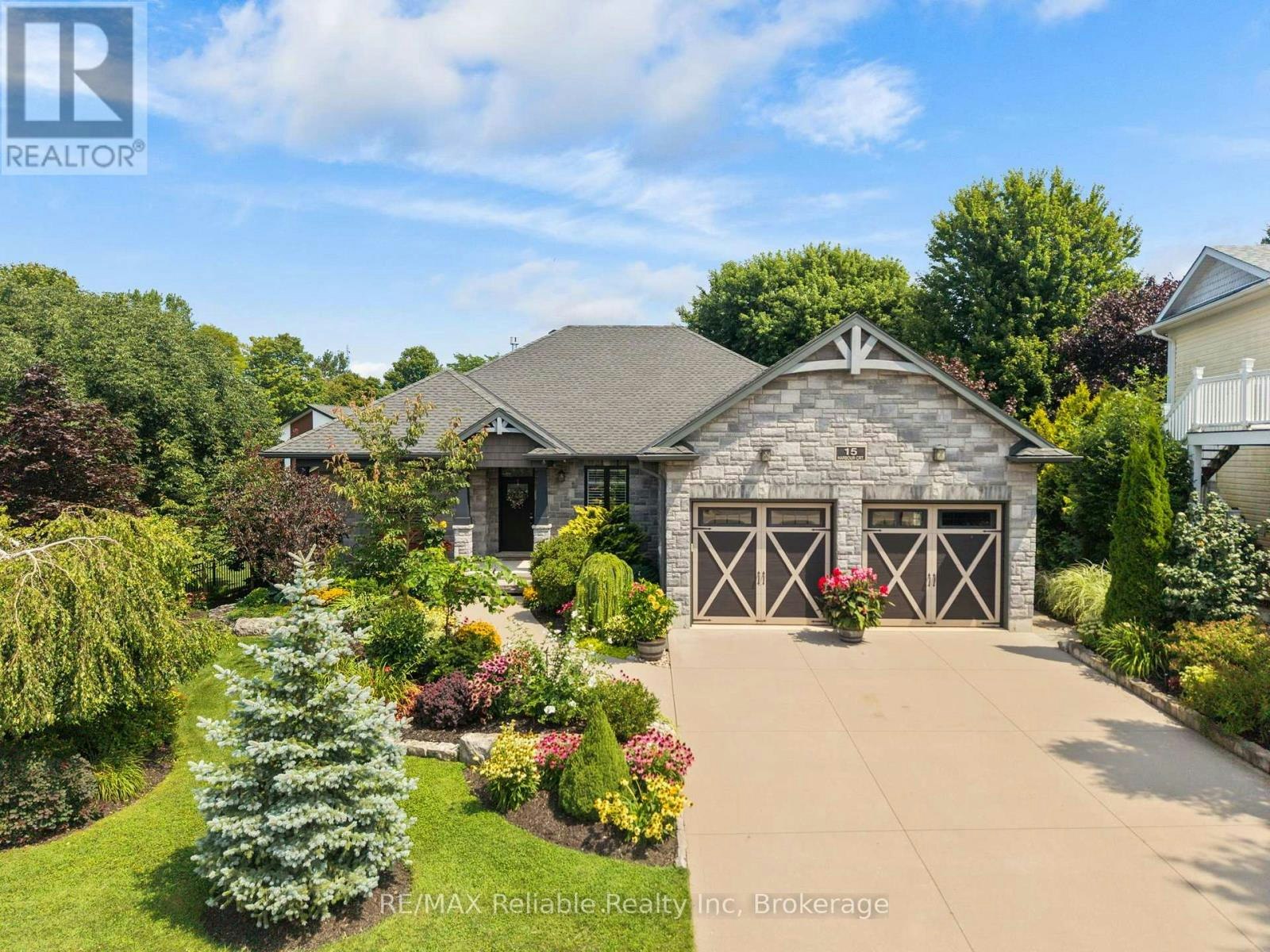 15 Harbour Court, Central Huron, ON, N0M 1G0