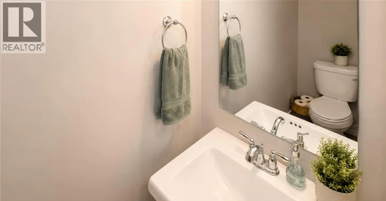 231 Westbank Trail, Hamilton, ON, L8J 0H4 - 5