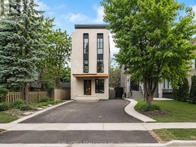 47 Yonge Boulevard - 2