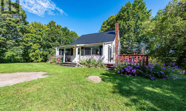 1448 Perrault Road