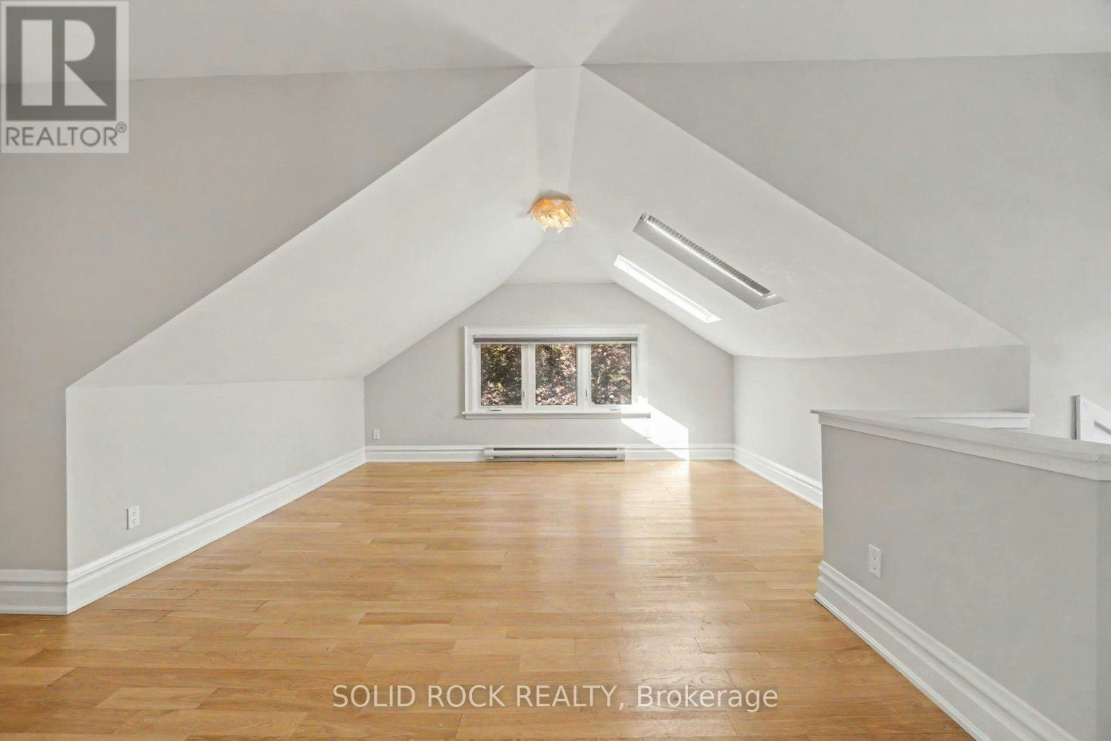324 Second Avenue, Ottawa, ON, K1S 2J2 - 26
