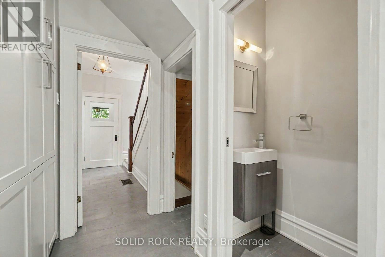 324 Second Avenue, Ottawa, ON, K1S 2J2 - 19