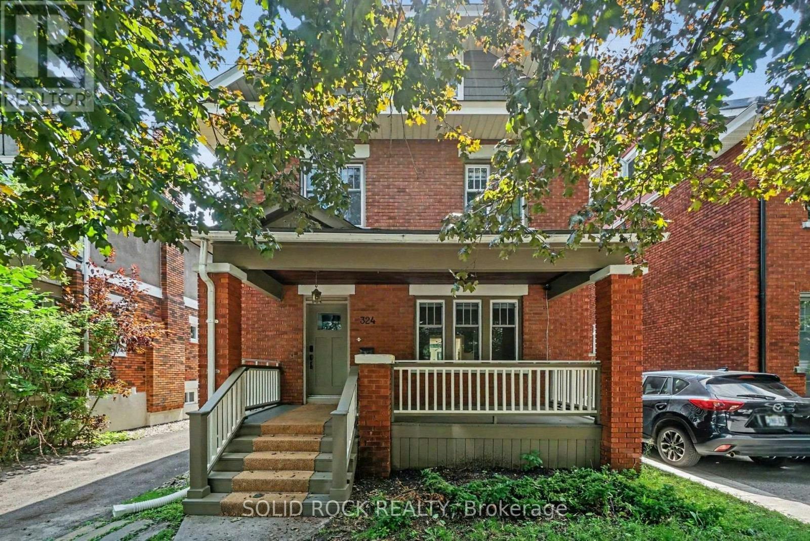 324 Second Avenue, Ottawa, ON, K1S 2J2