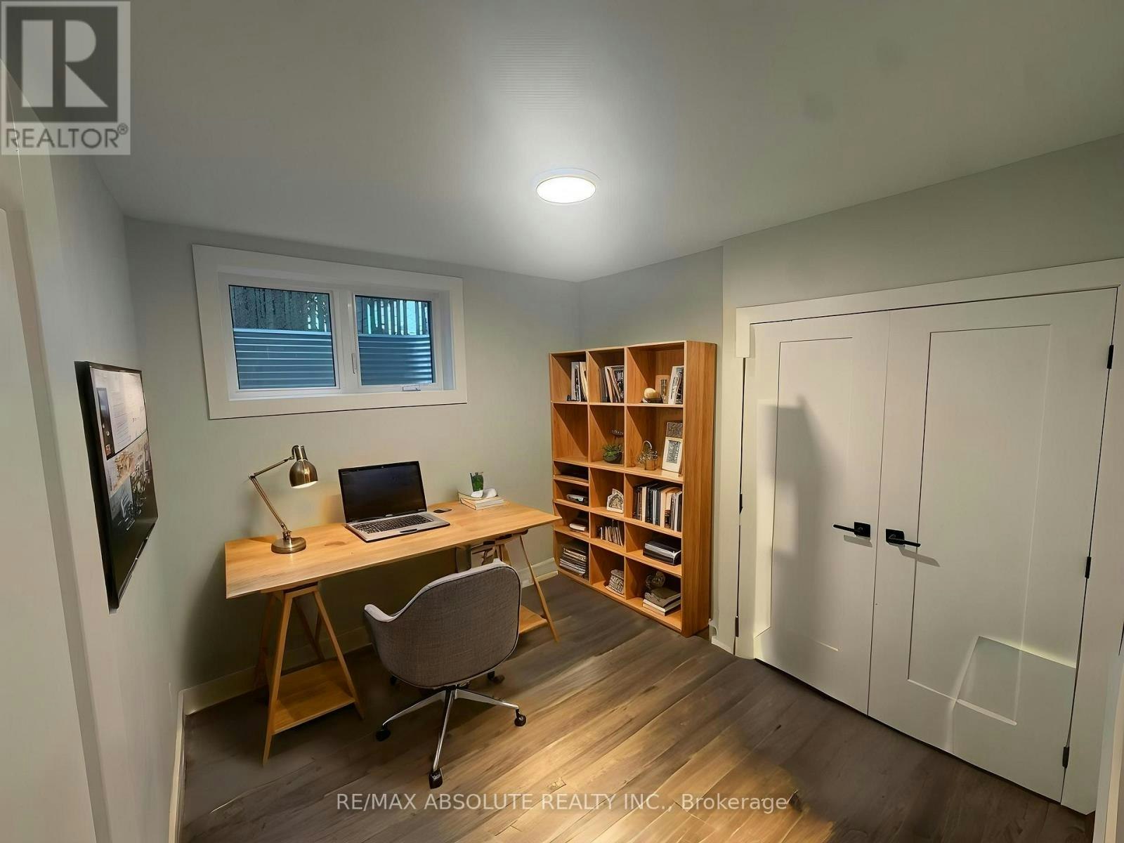 4-300 Elmgrove Avenue, Ottawa, ON, K1Z 6V1 - 4