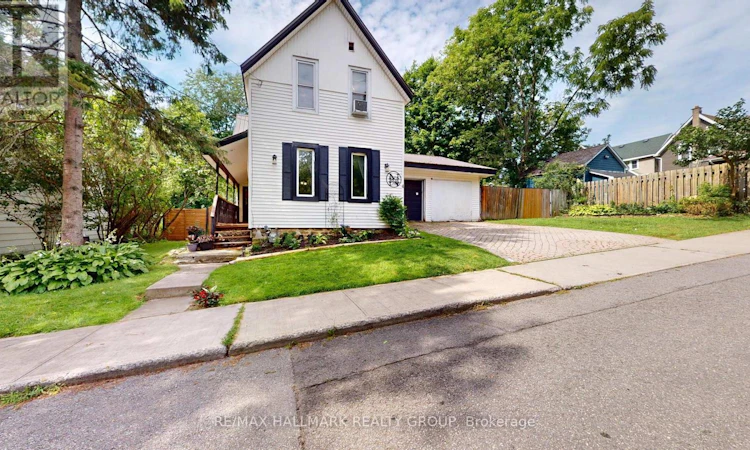 4 Franklin Street S