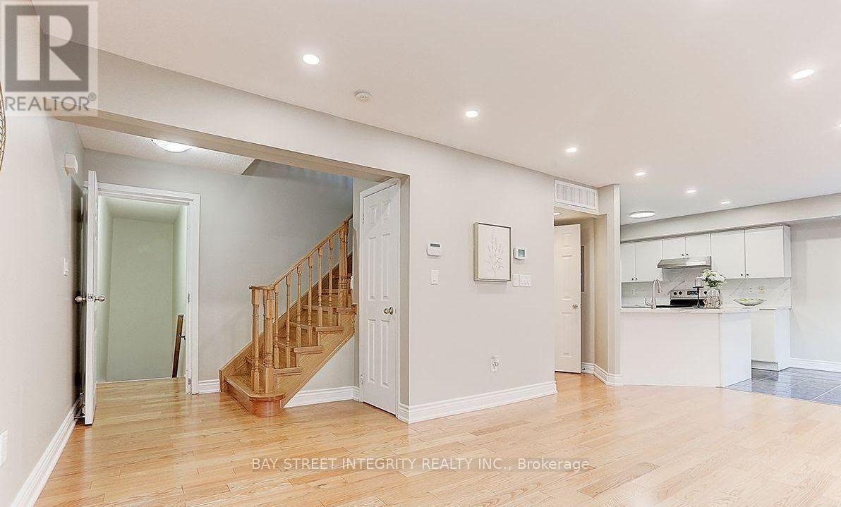 2199 Bur Oak Avenue, Markham, ON, L6E 0C3 - 5