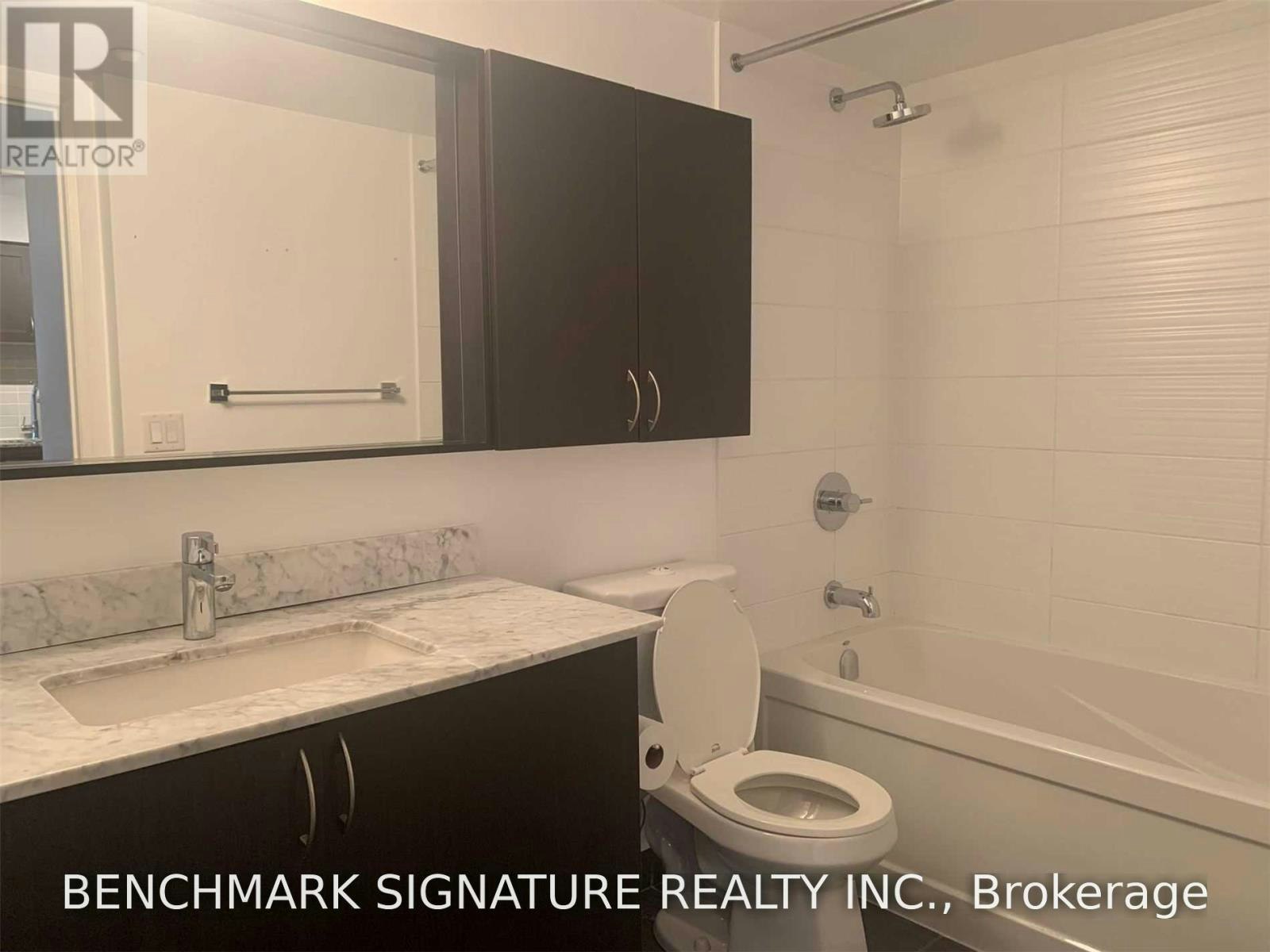 717-376 7 Highway Road E, Richmond Hill, ON, L4B 0C7 - 3