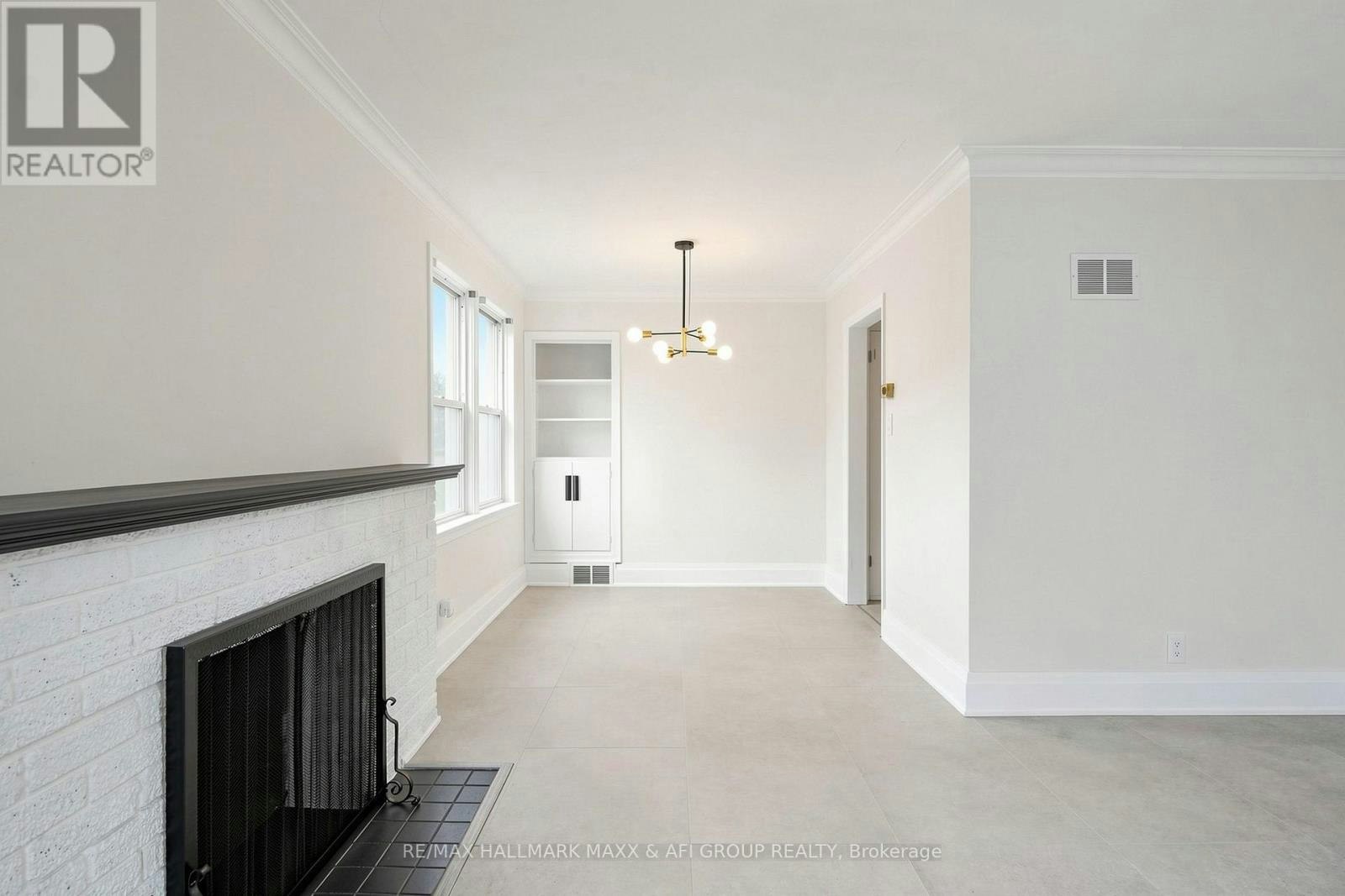 25 Harding Boulevard, Richmond Hill, ON, L4C 1S7 - 6