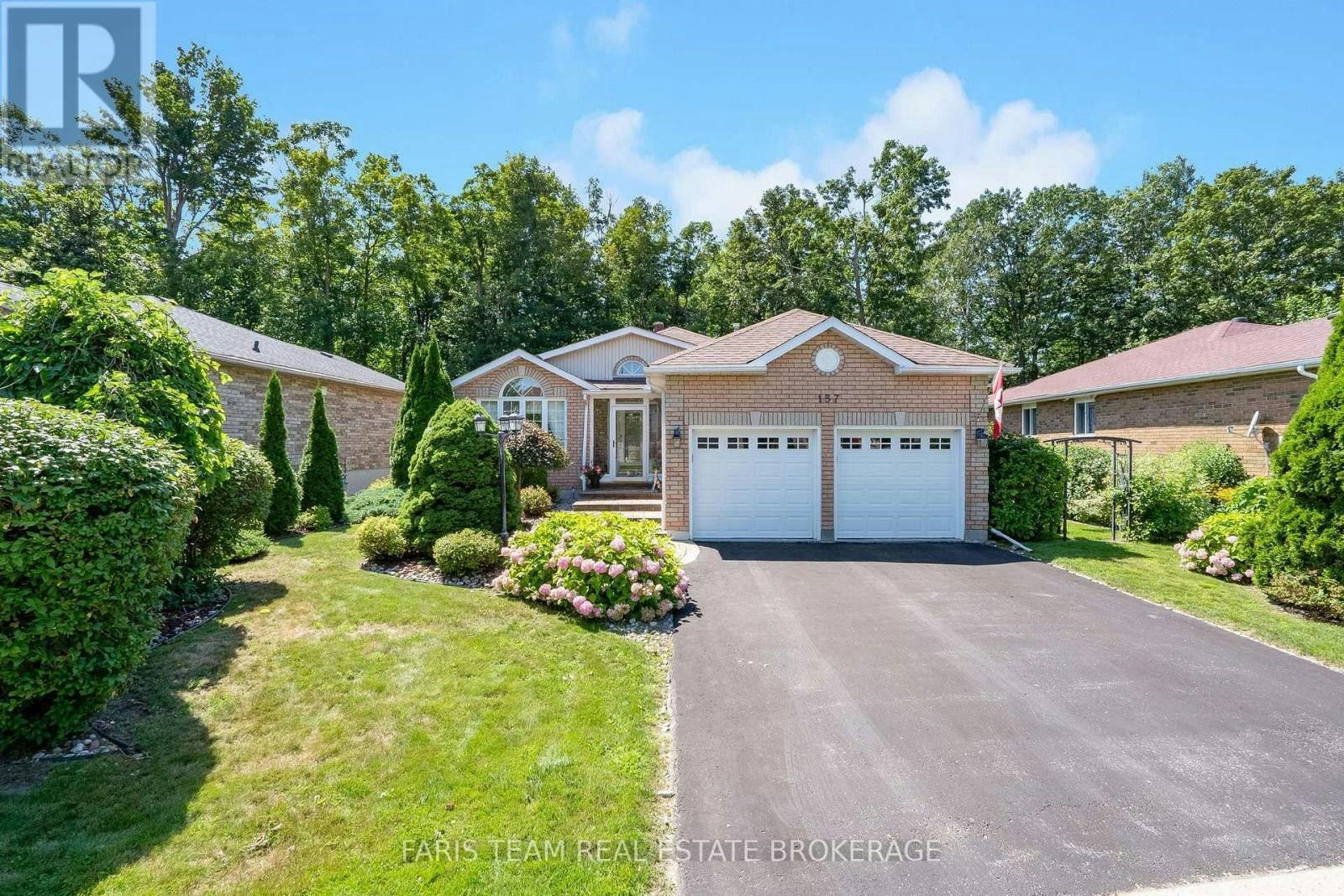 157 Emms Drive, Barrie, ON, L4N 9N8