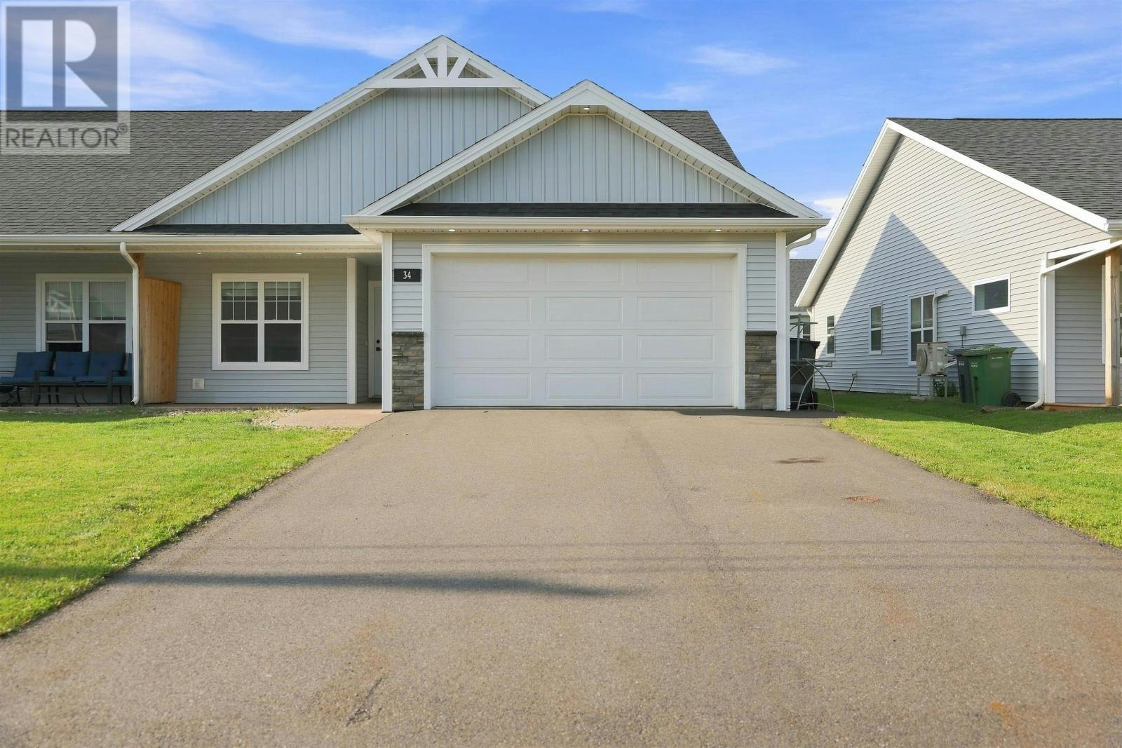 34 Essex Crescent, Charlottetown, PE, C1E 3P4