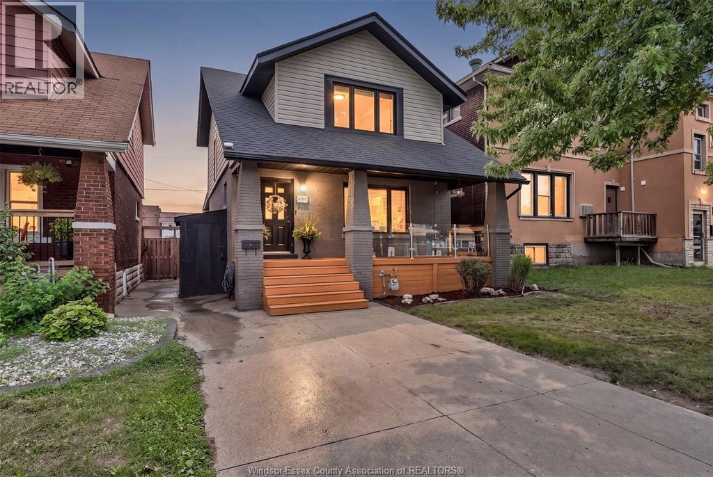 1362 Elsmere, Windsor, ON, N8X 4G8