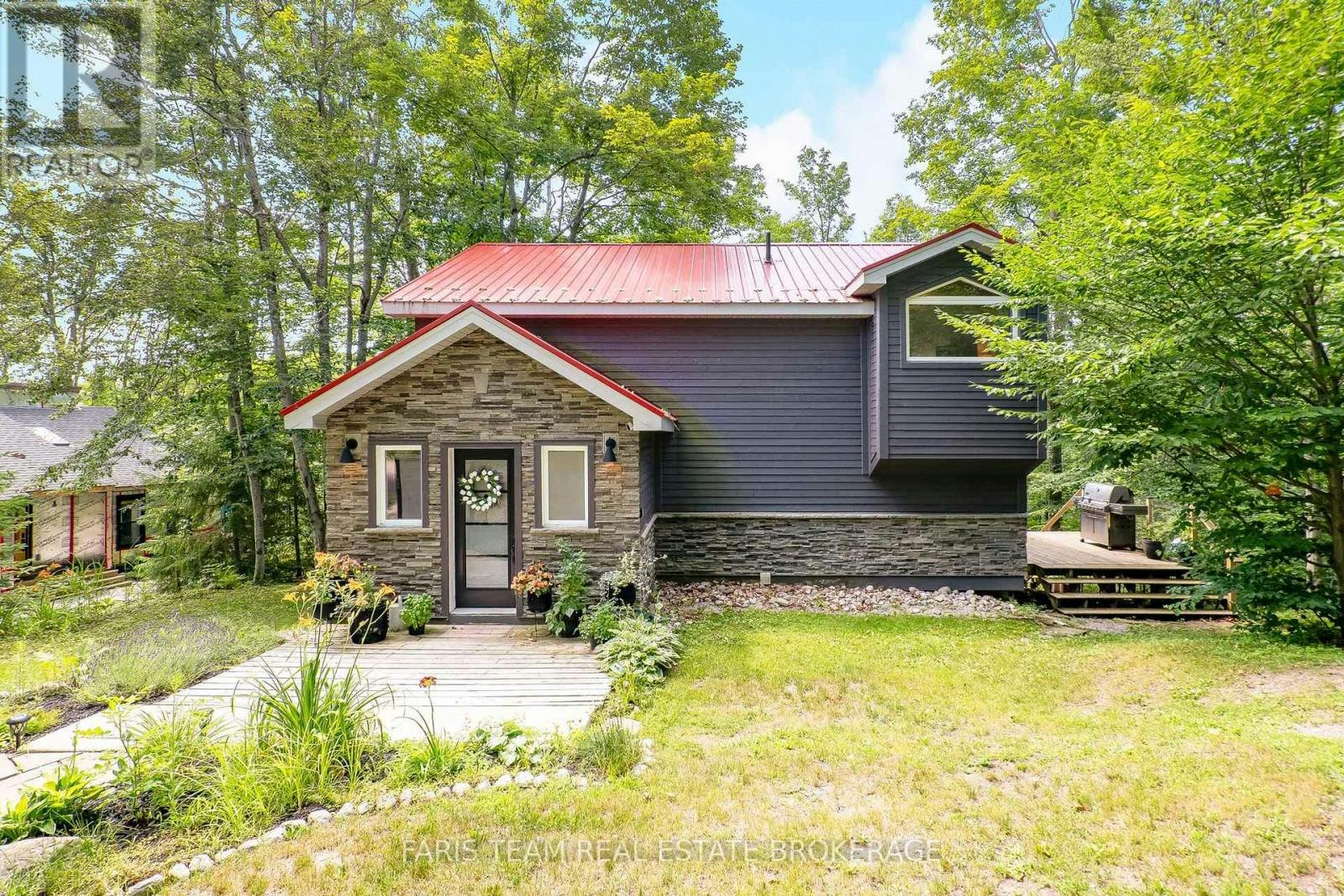 49 Huronwoods Drive, Oro-Medonte, ON, L0K 1E0