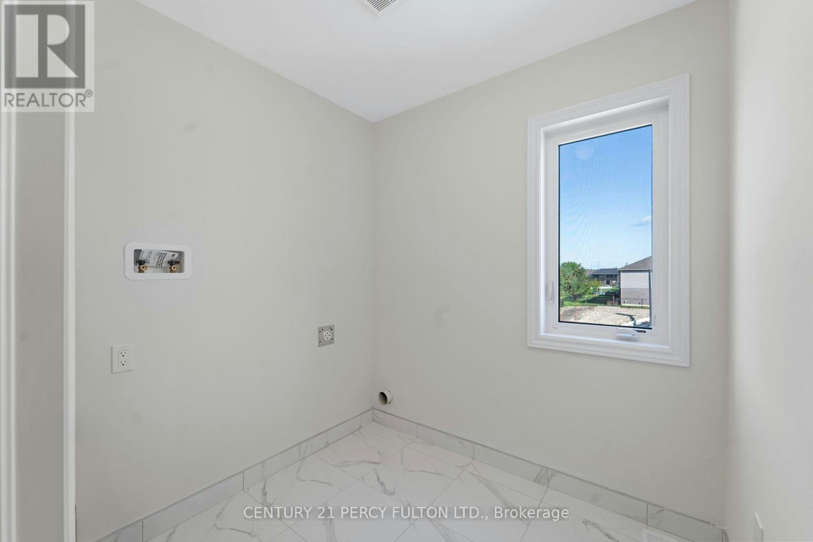 47 Watts Mews, Kawartha Lakes, ON, K9V 0T6 - 16