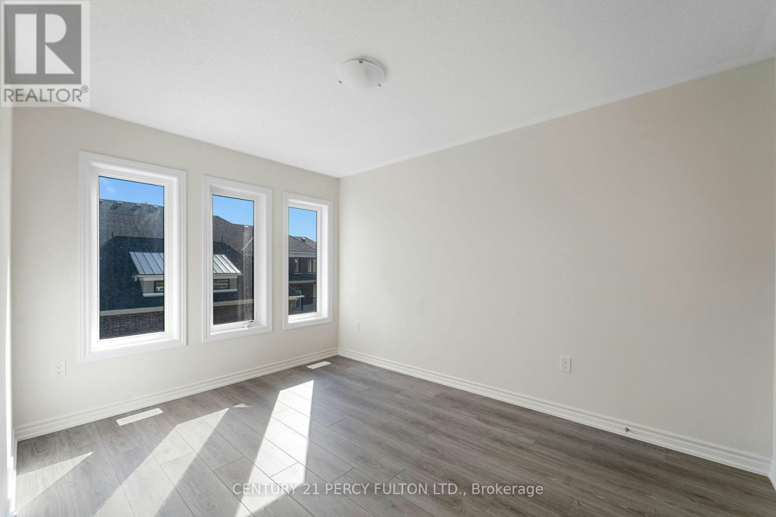 47 Watts Mews, Kawartha Lakes, ON, K9V 0T6 - 14