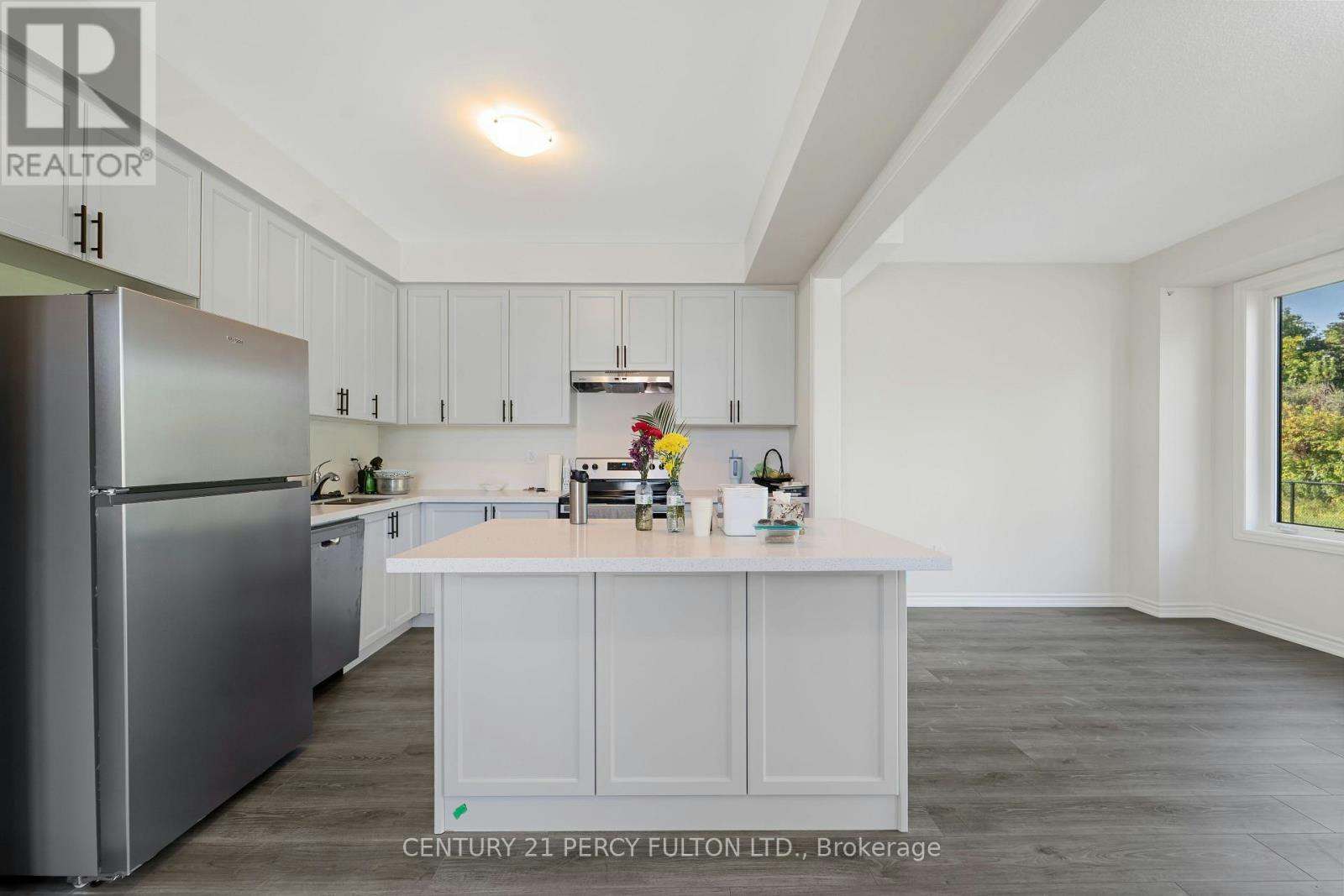 47 Watts Mews, Kawartha Lakes, ON, K9V 0T6 - 8