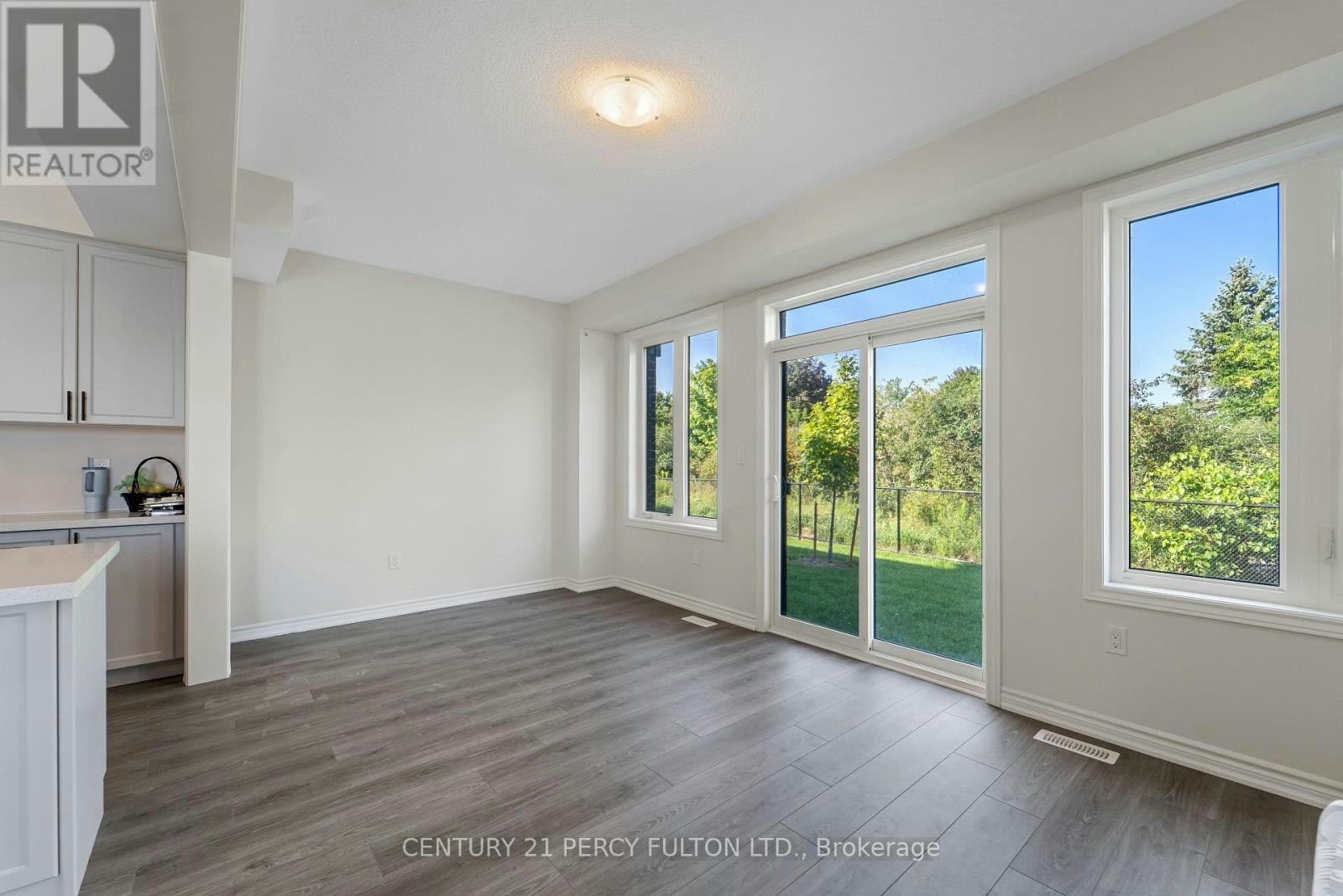47 Watts Mews, Kawartha Lakes, ON, K9V 0T6 - 7