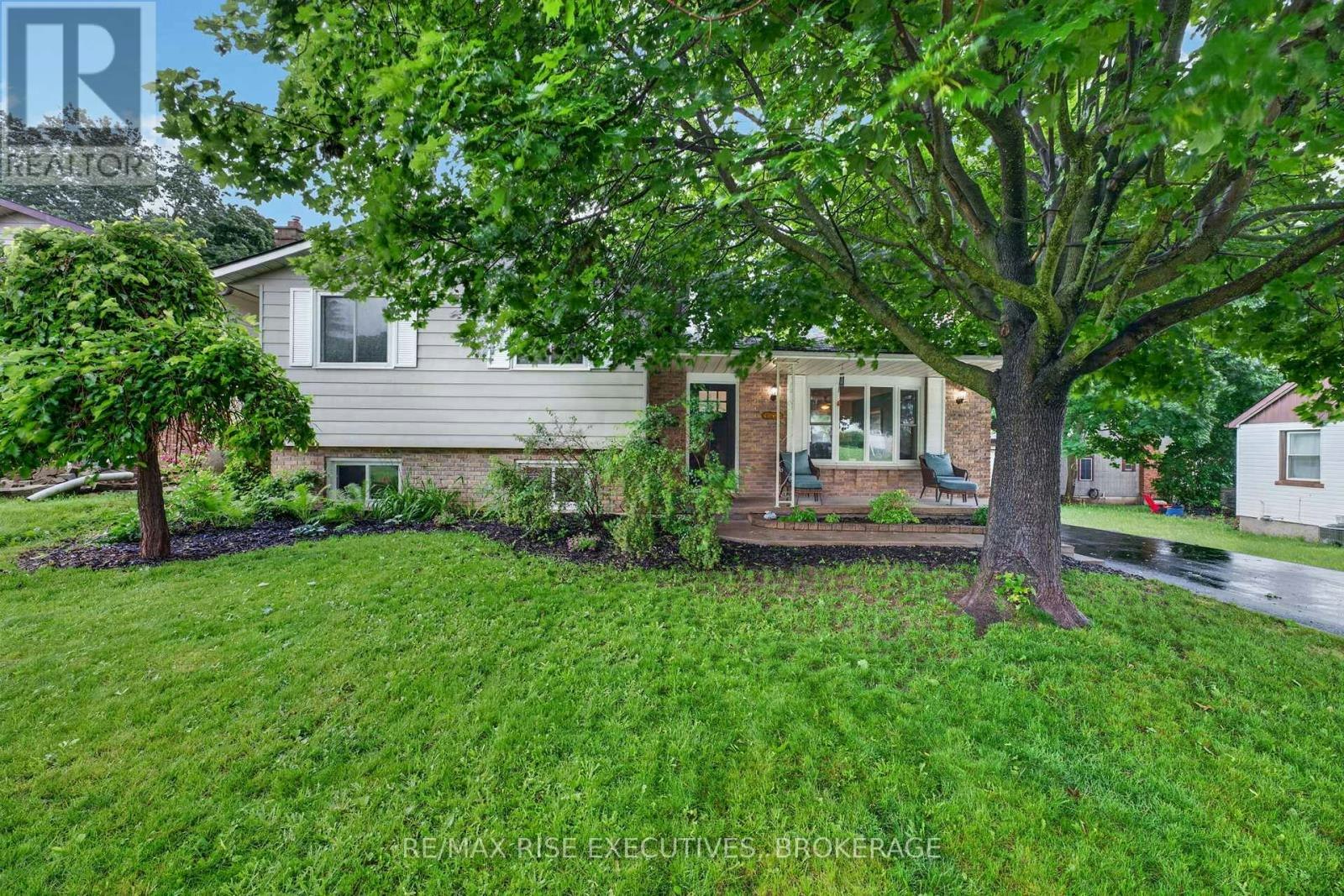 1560 Victoria Street, Kingston, ON, K7M 5H5
