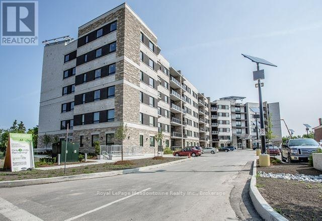 309-33 Whitmer Street, Milton, ON, L9T 8P9 - 2