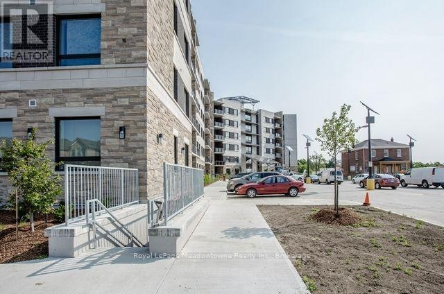 309-33 Whitmer Street, Milton, ON, L9T 8P9 - 3