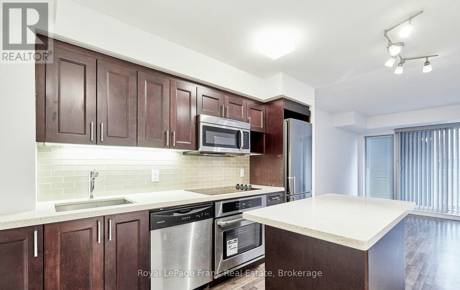 E402-555 Wilson Avenue, Toronto, ON, M3H 5Y6 - 4