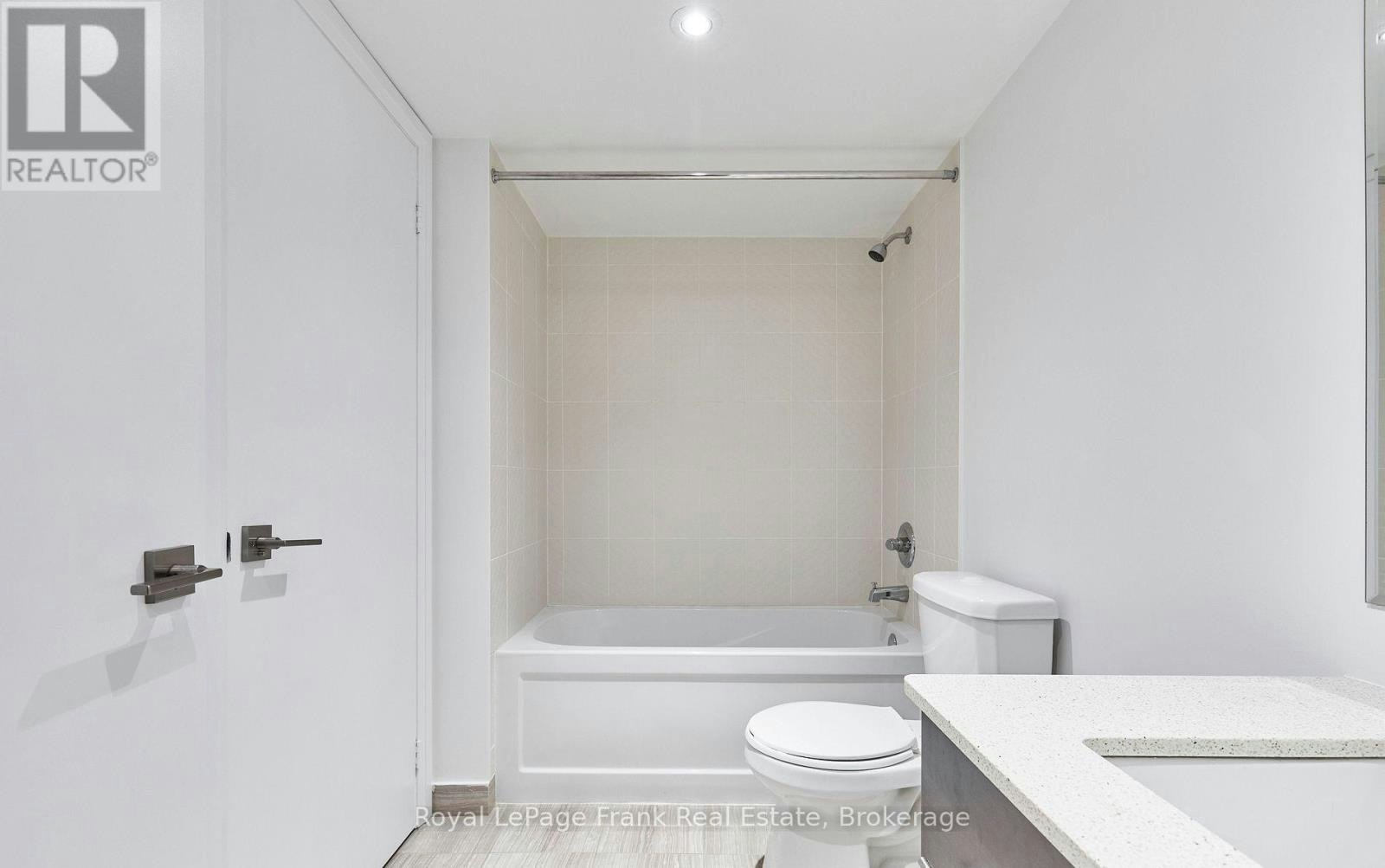 E402-555 Wilson Avenue, Toronto, ON, M3H 5Y6 - 11