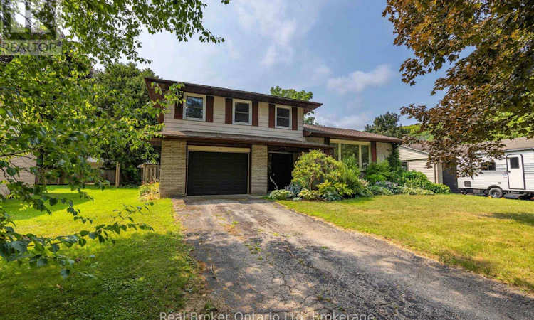481 4th 'A' Street W