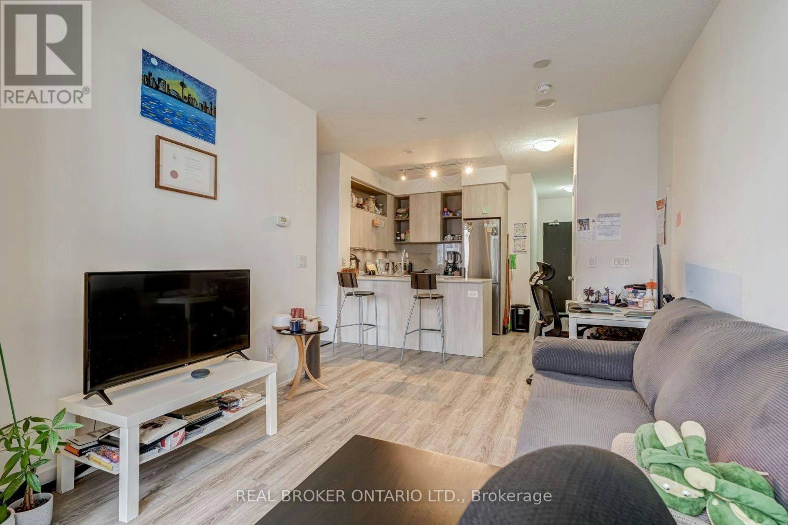 702-200 Sackville Street, Toronto, ON, M5A 0C4 - 12