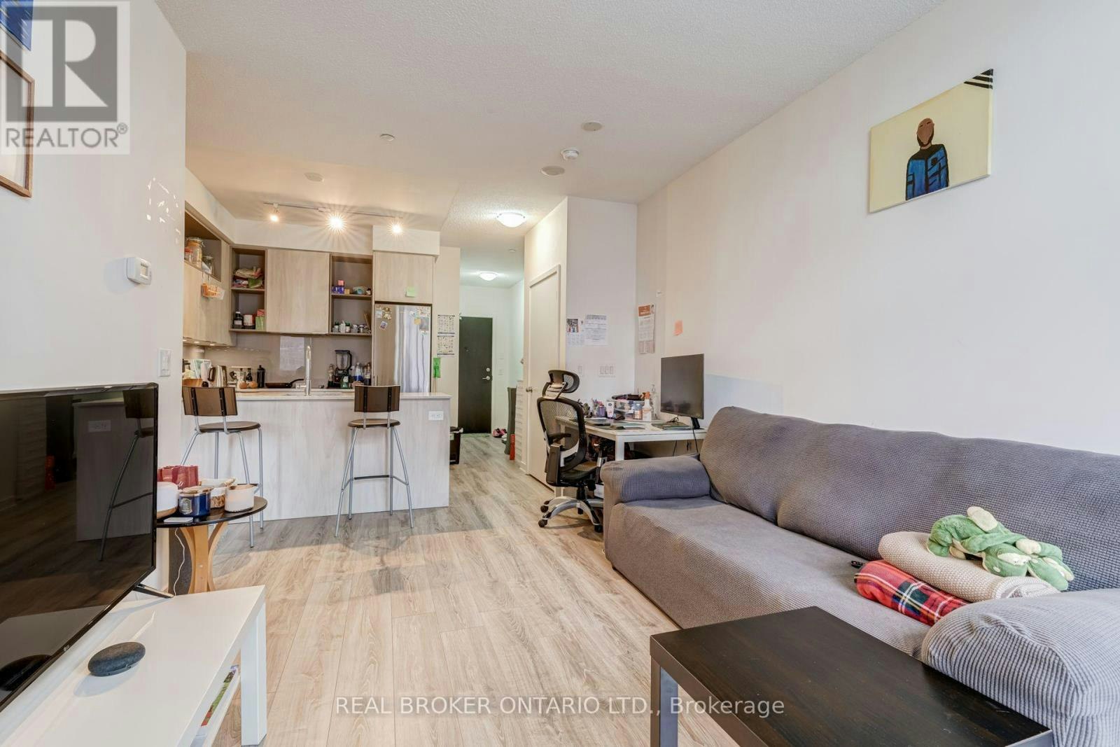 702-200 Sackville Street, Toronto, ON, M5A 0C4 - 11