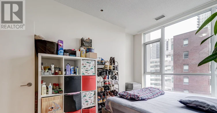 702-200 Sackville Street, Toronto, ON, M5A 0C4 - 15