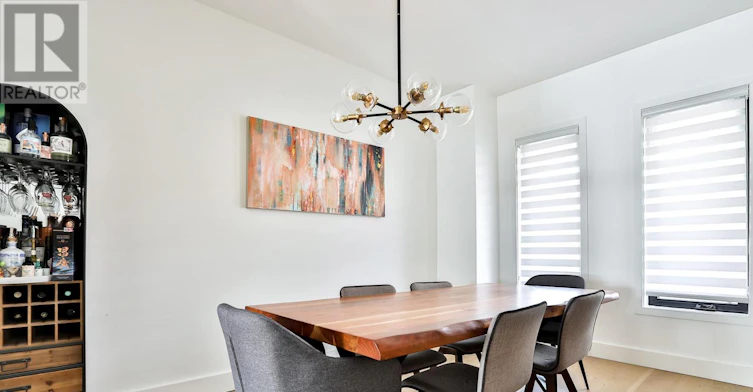 21 Alma Avenue, Toronto, ON, M6J 1N2 - 9