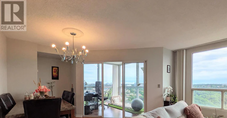 2601-7 Concorde Place, Toronto, ON, M3C 3N4 - 14