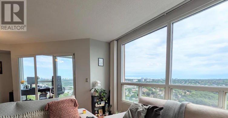 2601-7 Concorde Place, Toronto, ON, M3C 3N4 - 9