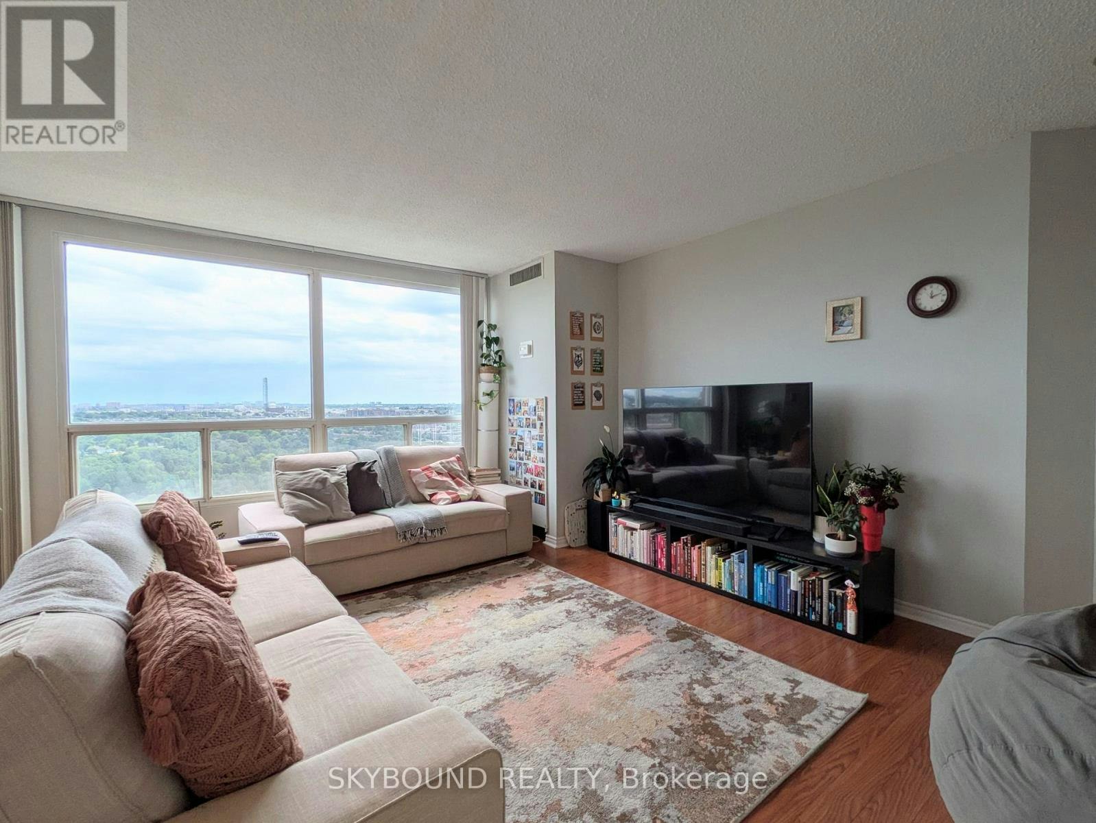 2601-7 Concorde Place, Toronto, ON, M3C 3N4 - 7