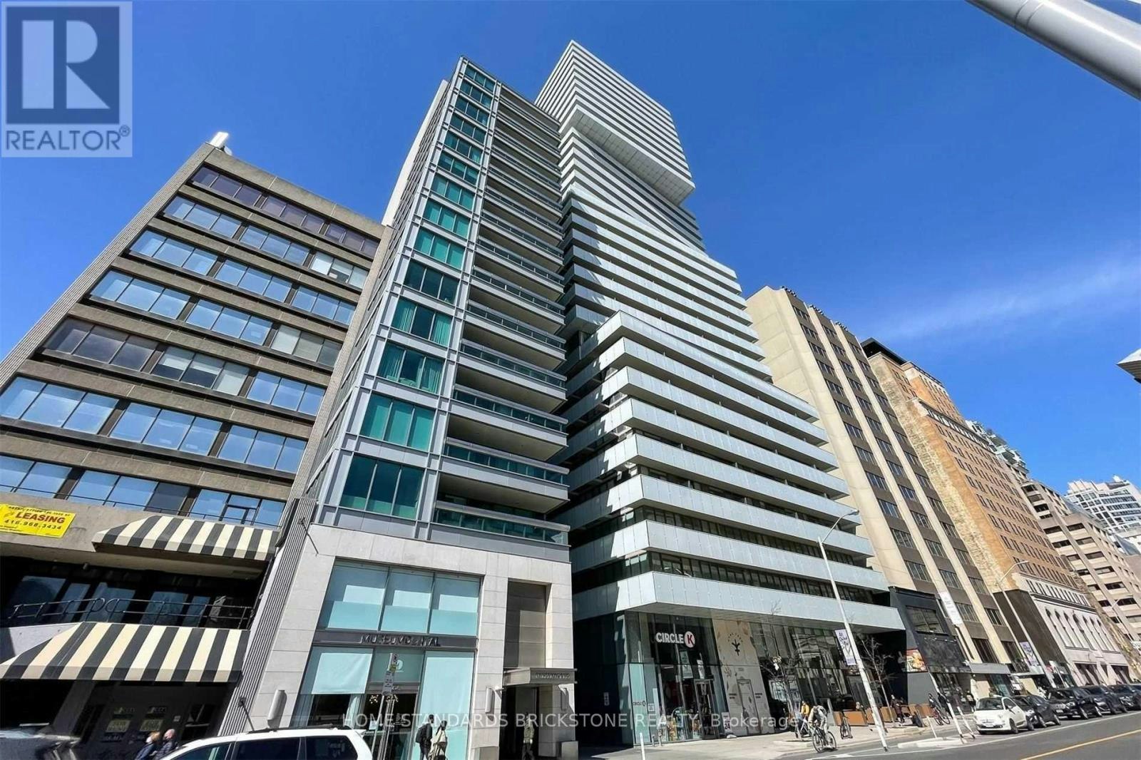 502-200 Bloor Street W, Toronto, ON, M5S 1T8