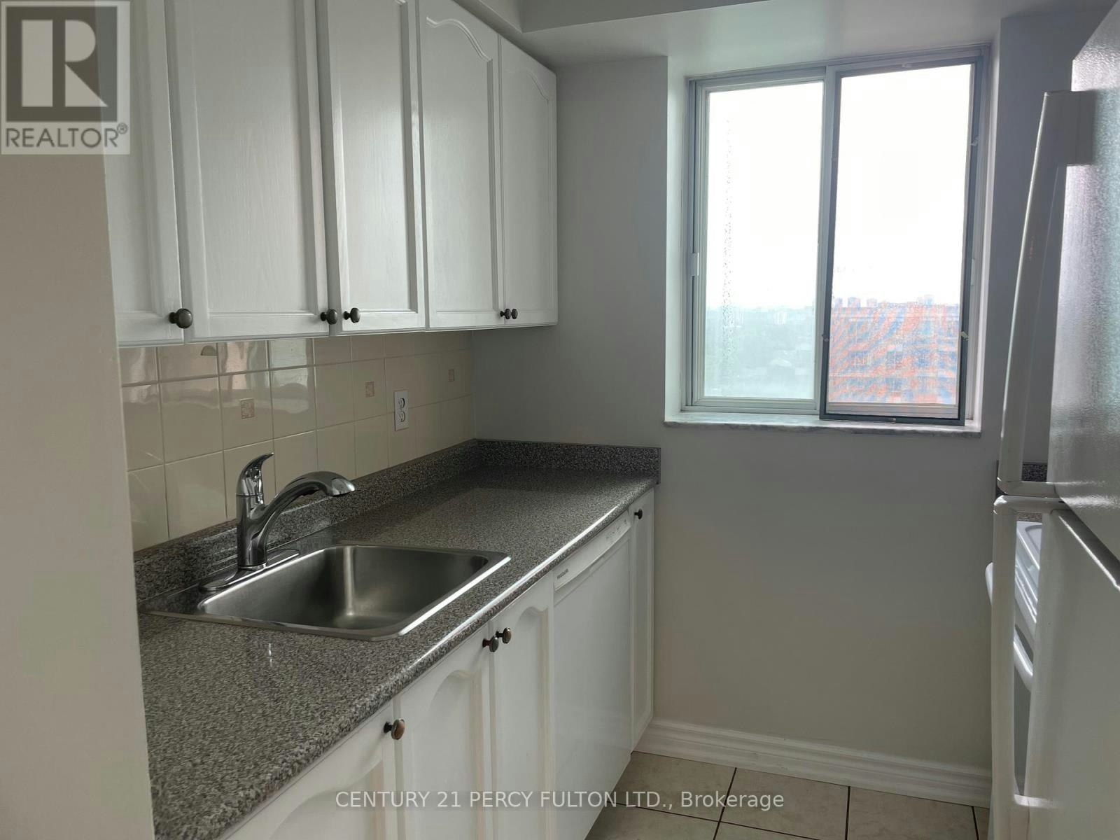 1503-1 Pemberton Avenue, Toronto, ON, M2M 4L9 - 11