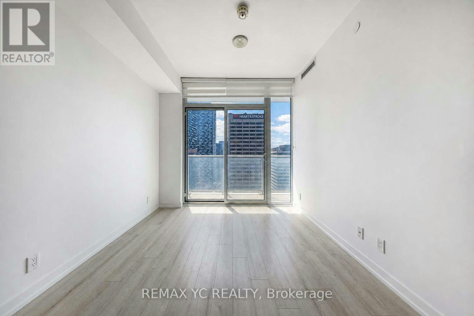2408-33 Helendale Avenue, Toronto, ON, M4R 0A4 - 17