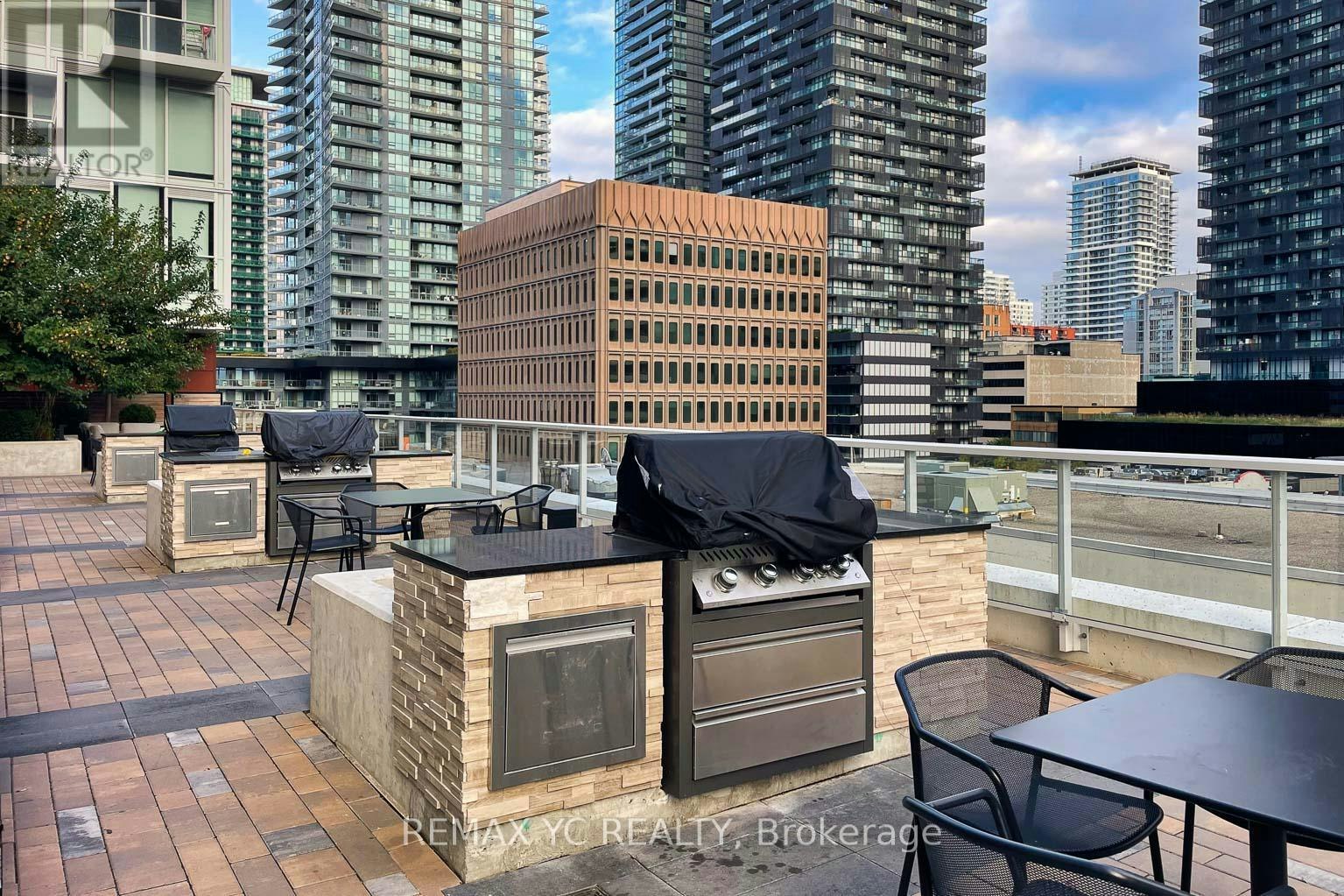 2408-33 Helendale Avenue, Toronto, ON, M4R 0A4 - 42