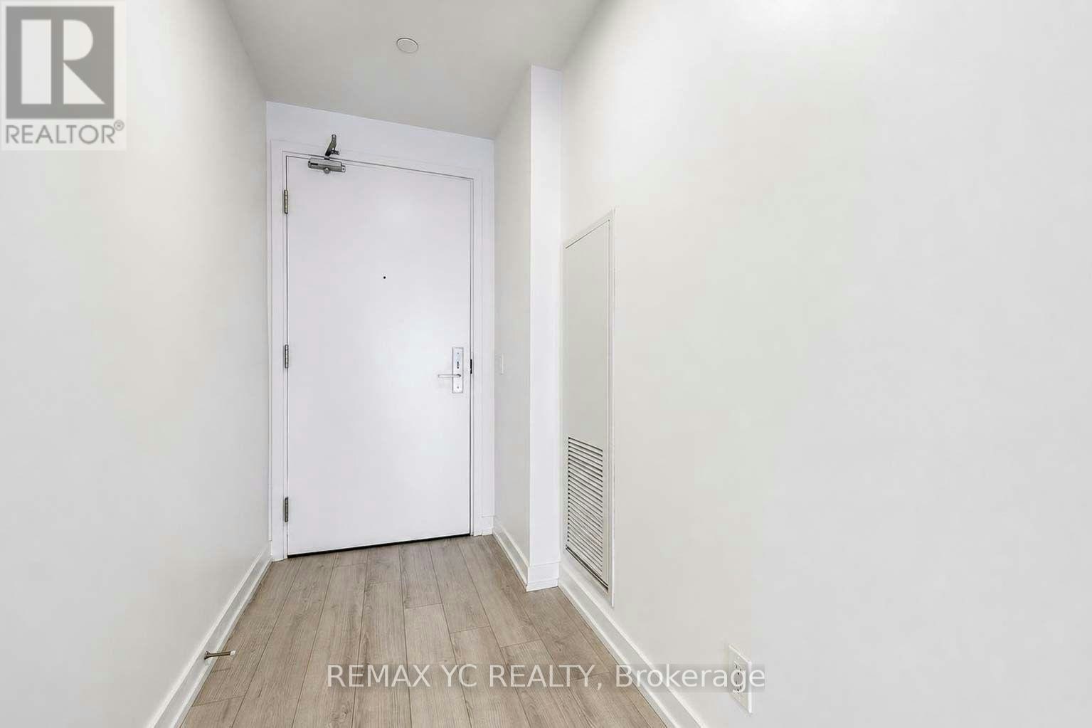 2408-33 Helendale Avenue, Toronto, ON, M4R 0A4 - 2