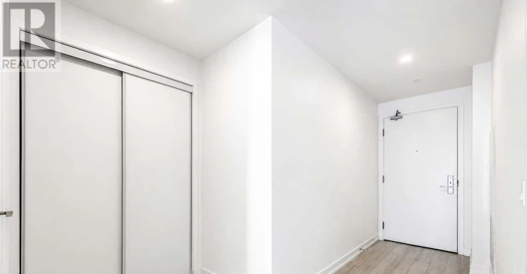2408-33 Helendale Avenue, Toronto, ON, M4R 0A4 - 3